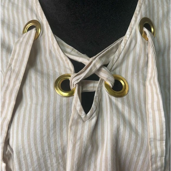 Michael Michael Kors Grommet Lace Up Belle Sleeve Top Size L. - Picture 2 of 6